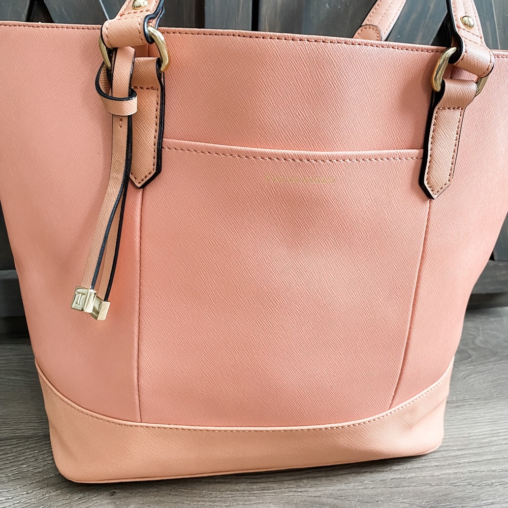 Tignanello Genuine Leather Tote Handbag Pink - Picture 4 of 9